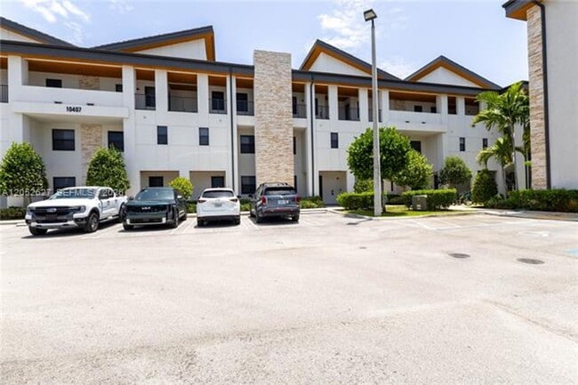 Foto del edificio - 10407 NW 82nd St
