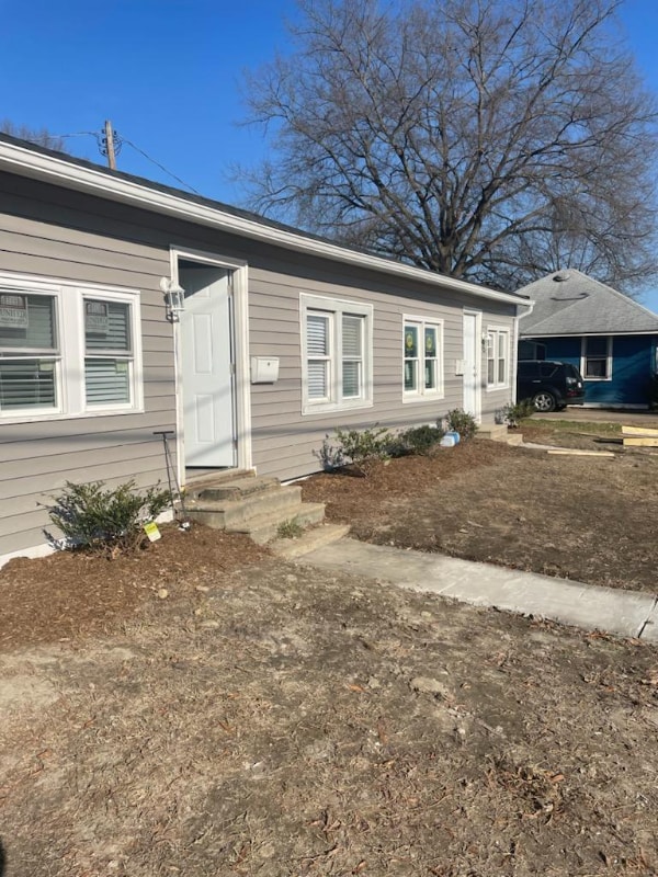 301 W City Point Rd, Hopewell, VA 23860 Room for Rent in Hopewell, VA