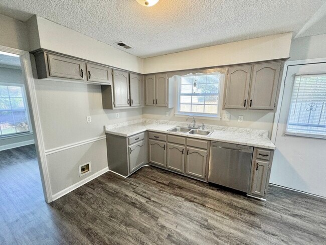 Foto del edificio - 4446 Broad Creek Cove
