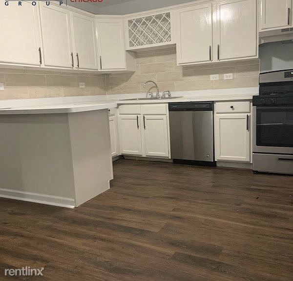 Primary Photo - 3 br, 1.5 bath Townhome - 2193 171st St