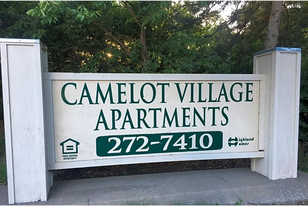 Camelot Village Apartments 5307 SW West Dr Topeka, KS