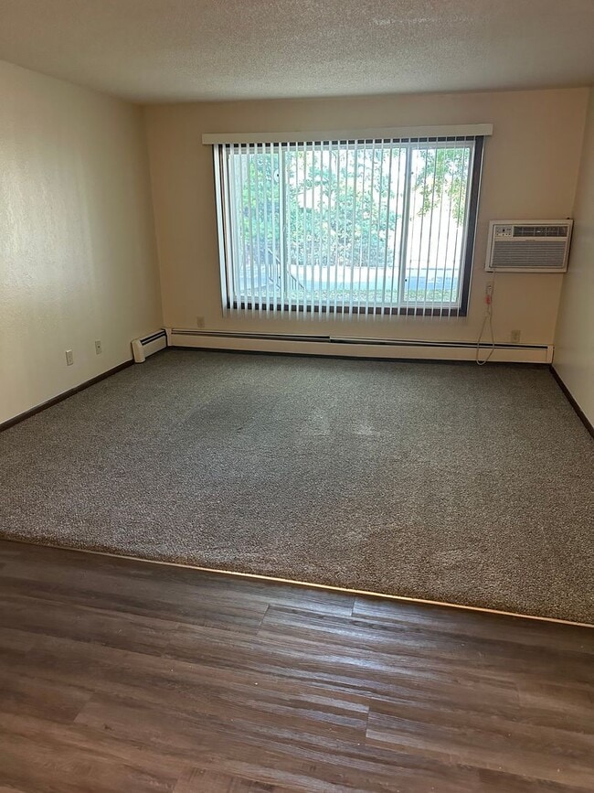 Building Photo - Two Bedroom