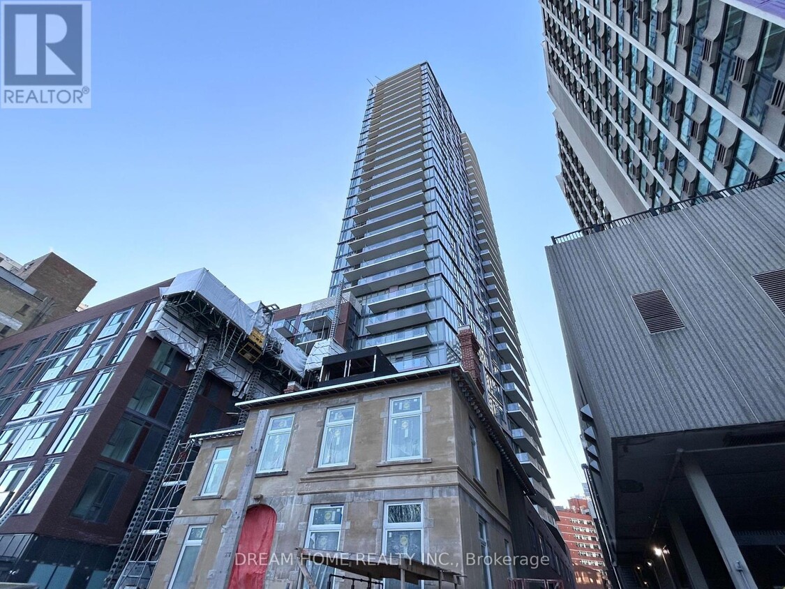 Photo principale - 308-308 Jarvis St