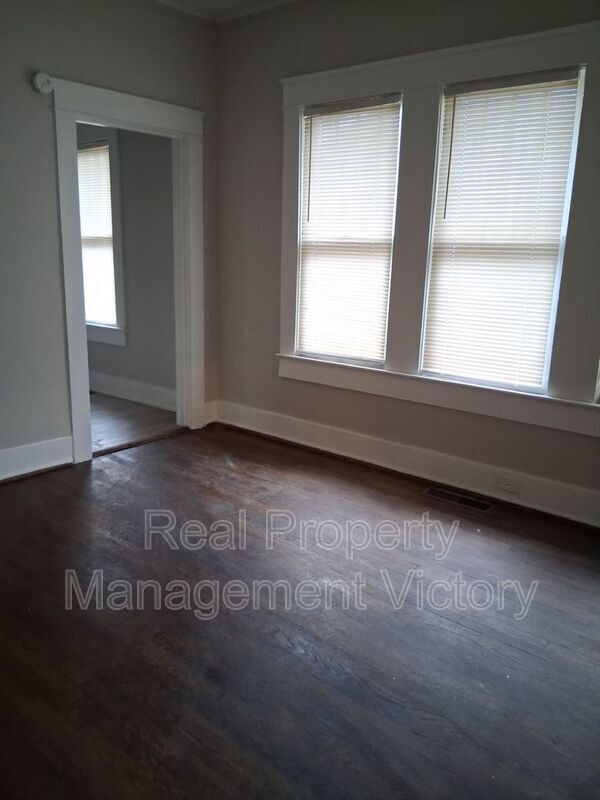 Foto del edificio - 7017 Division Ave