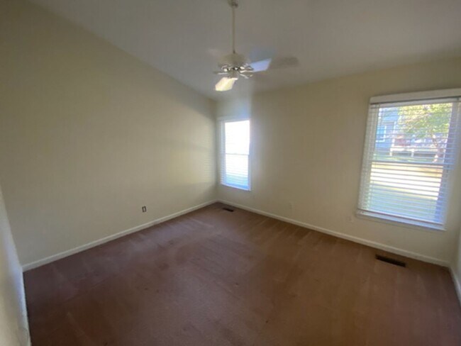 Foto del edificio - 3 Bedroom 2 Bathroom House