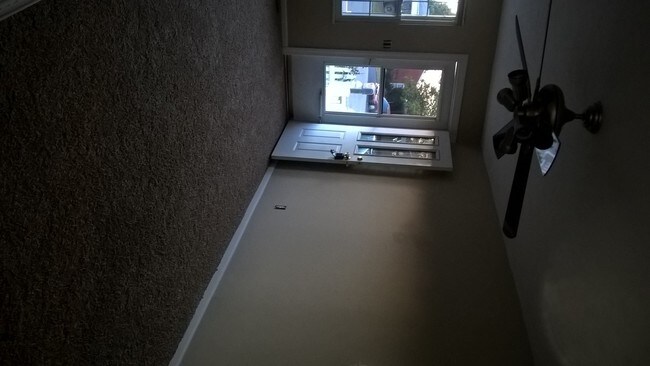 Foto del edificio - 223 Wise Ct