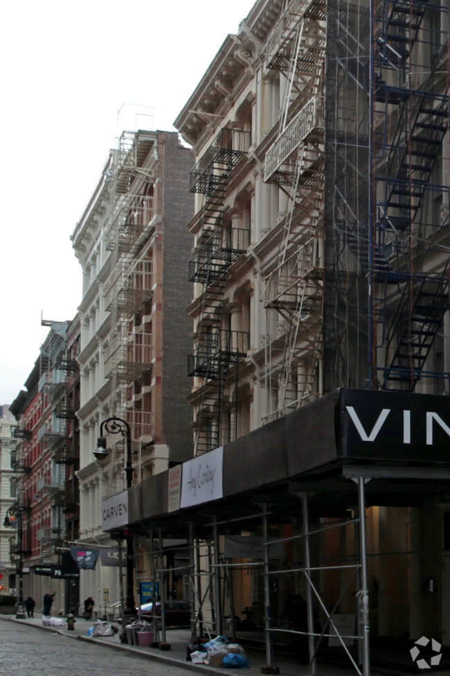 Building Photo - 83 Mercer St
