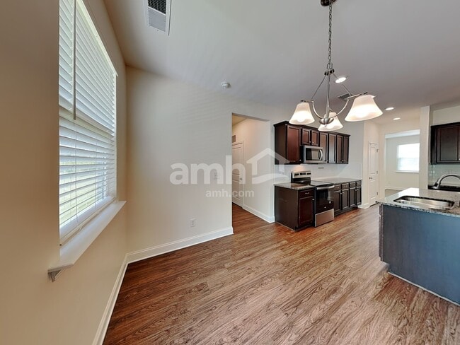 Building Photo - 8034 Leonine Court