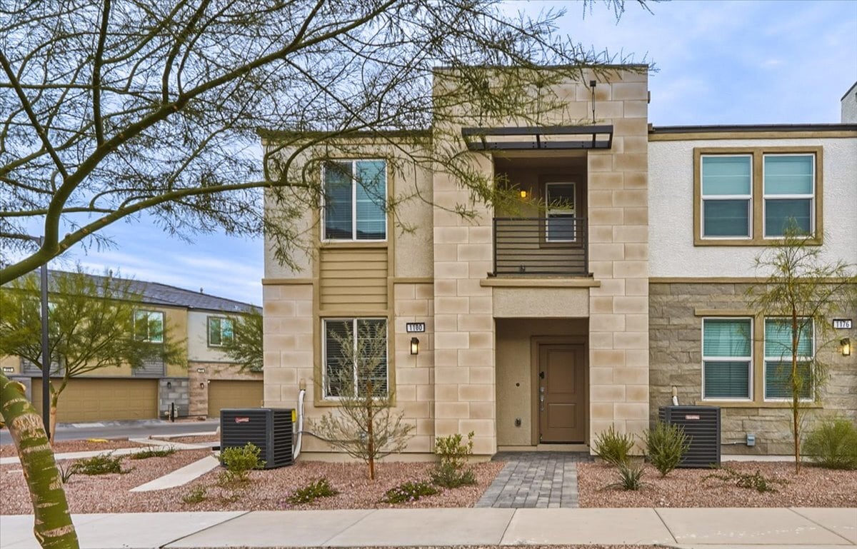 Foto principal - 1180 Heliodor Ave