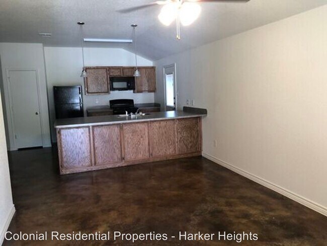 Foto del edificio - 924 Maplewood Dr