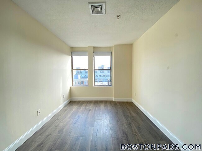 Foto del edificio - 1126 Boylston St