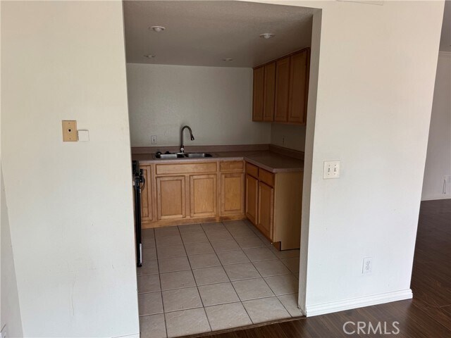Foto del edificio - 2218 Montana St