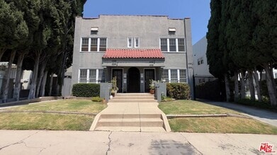 Building Photo - 1532 Rosalia Rd