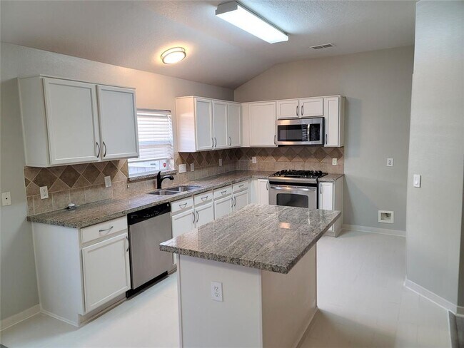 Foto del edificio - 603 Cypresswood Ridge