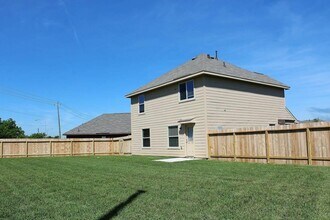 Building Photo - 5826 Dawn Terrace Ct