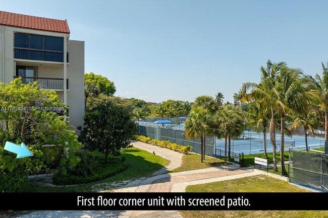 Foto del edificio - 825 Egret Cir