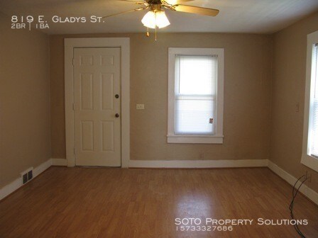 Foto del edificio - 819 E Gladys St