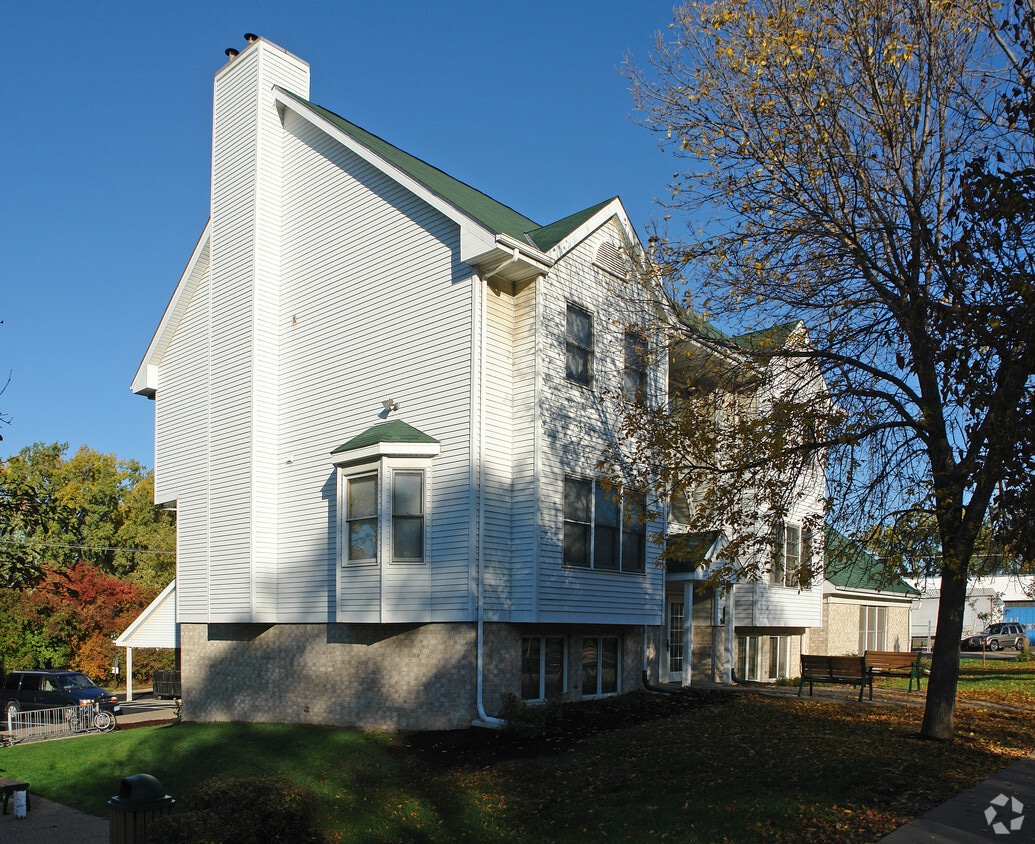 Building Photo - 941 Birmingham St
