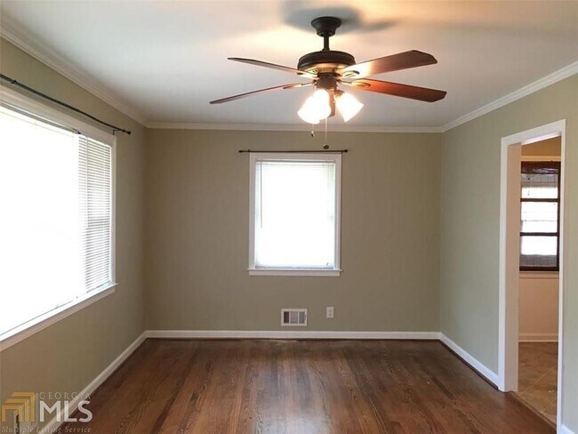 Foto del edificio - 3677 Wisteria Ln