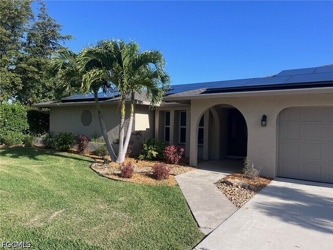 Foto del edificio - 3705 Stoneridge Ct