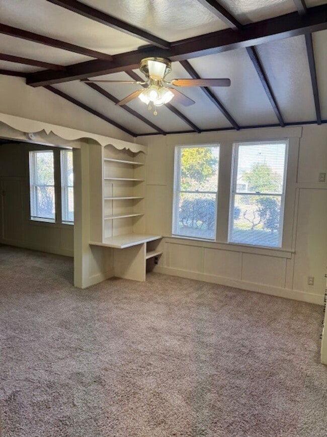 Foto del edificio - Charming Vintage Home