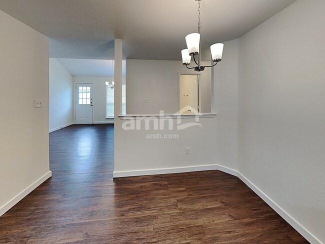 Building Photo - 7031 Rovato Dr