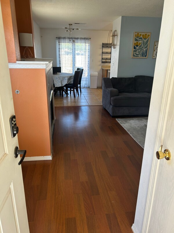 Foto del edificio - 7535 Cripple Creek Rd NW