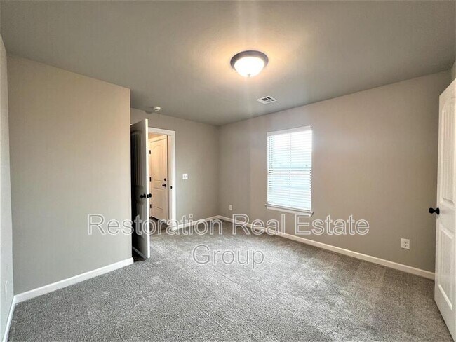 Foto del edificio - 500 NW 176th St