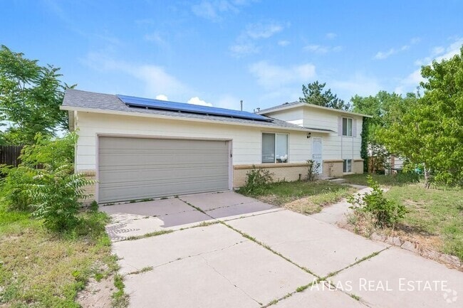 Building Photo - 14935 E Columbia Dr