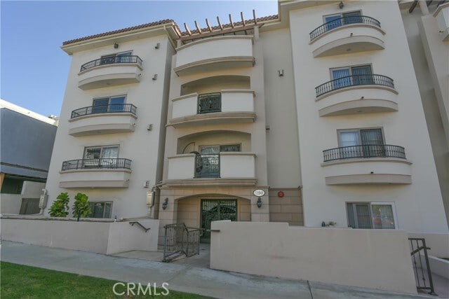 Foto del edificio - 11848 Kiowa Ave