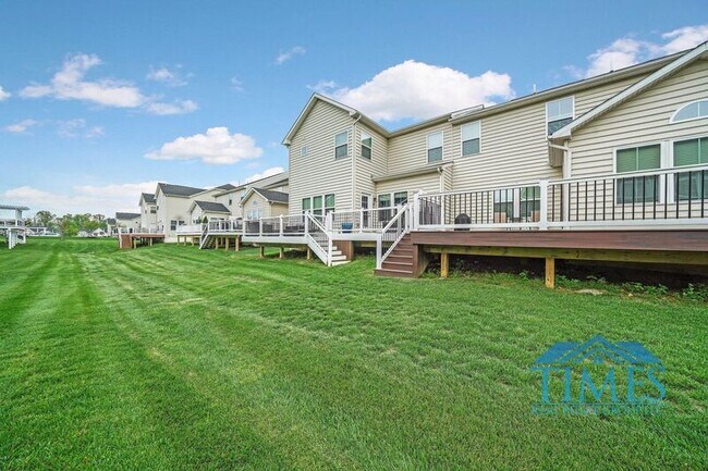 Foto del edificio - 319 Quarry Point Rd