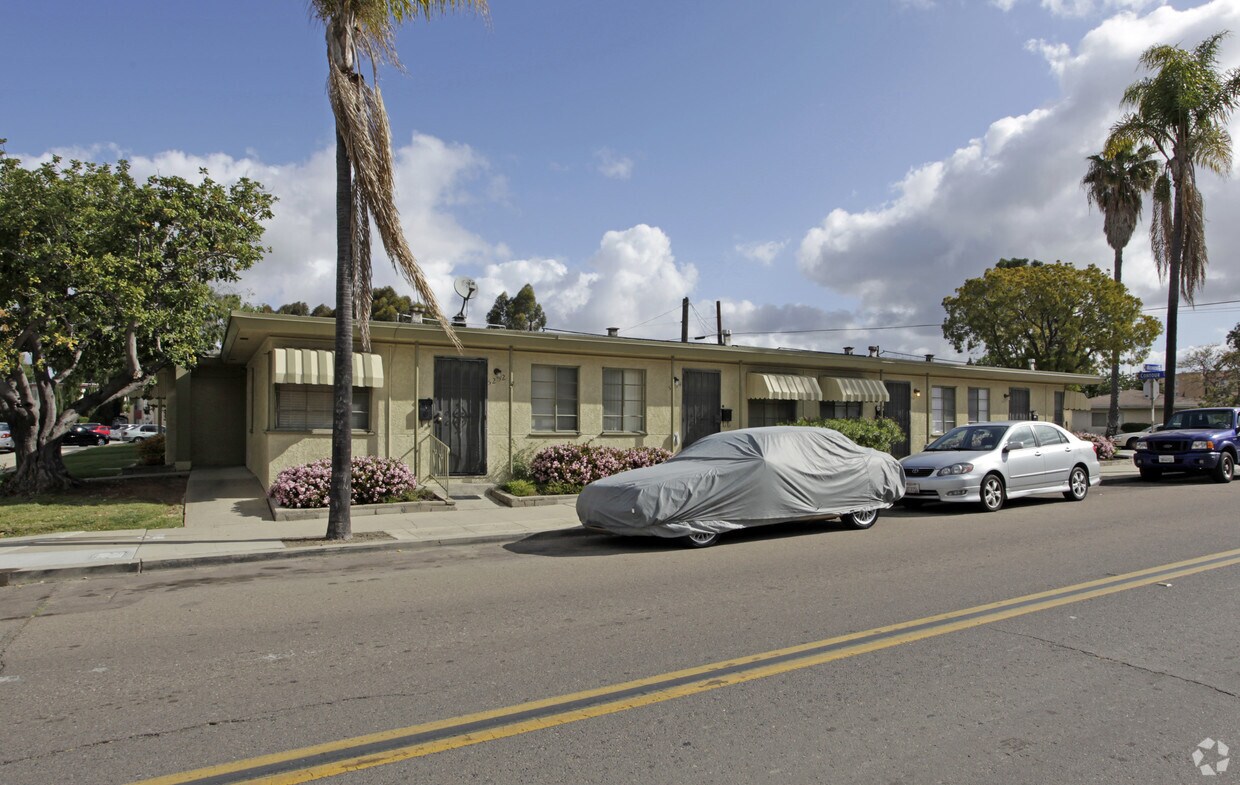 Foto principal - 4505 Dawson Ave