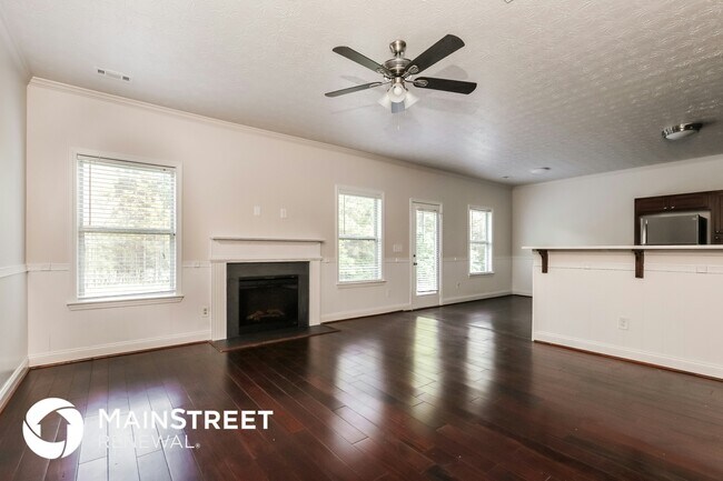 Building Photo - 12382 Centerra Dr