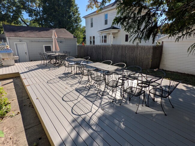 Foto del edificio - 1857 Northampton St