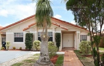 Building Photo - 11255 SW 143rd Ct