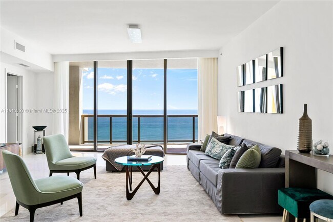 Foto del edificio - 16275 Collins Ave