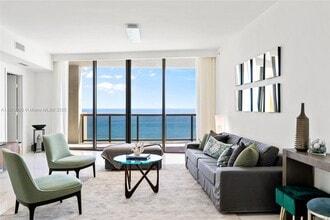 Building Photo - 16275 Collins Ave