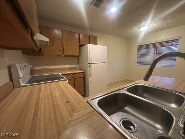 Foto del edificio - 1873 Dwarf Star Dr