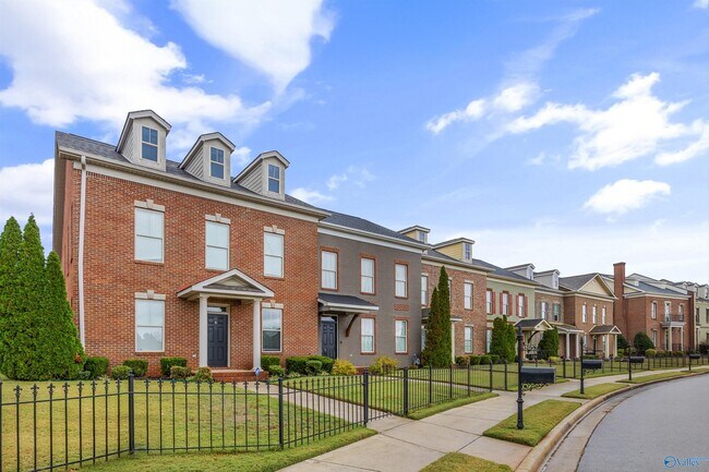 Foto del edificio - 120 Park Square Ln