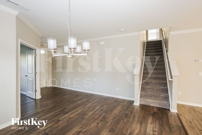Building Photo - 4423 Huntley Glen Dr