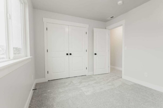 Building Photo - 2033 N 3860 W