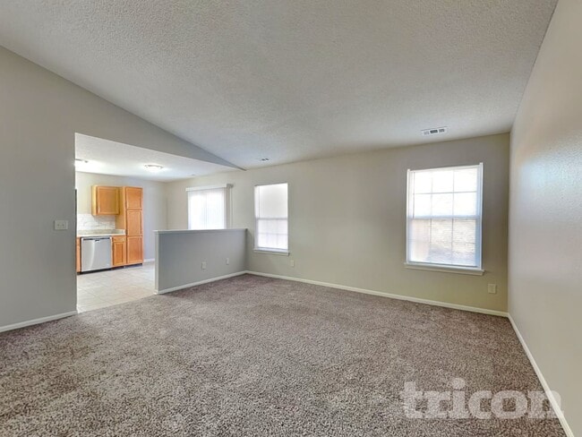 Building Photo - 4900 Hunters Run