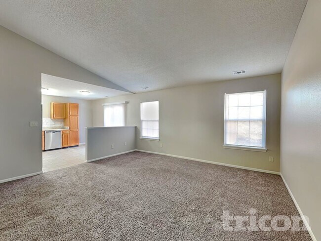 Foto del edificio - 4900 Hunters Run