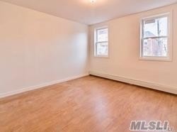 Foto principal - 31-67-67 44th St