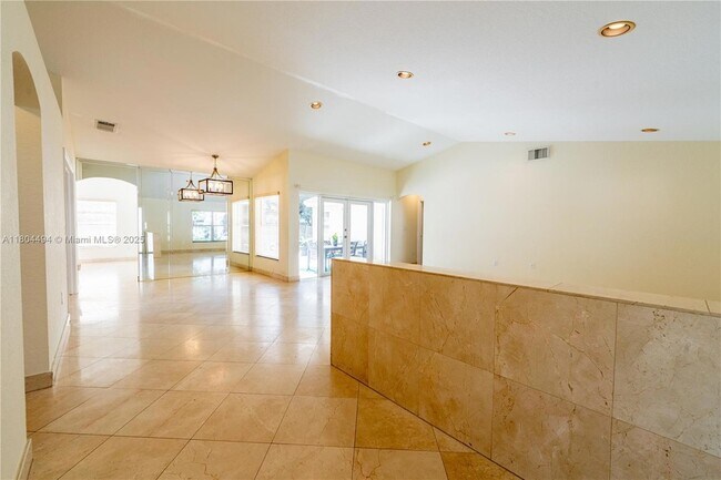 Foto del edificio - 1840 SW 135th Way