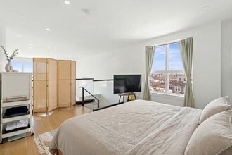 Building Photo - 6025 JFK Blvd E