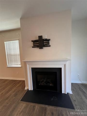 Building Photo - 562 King Clover Ln