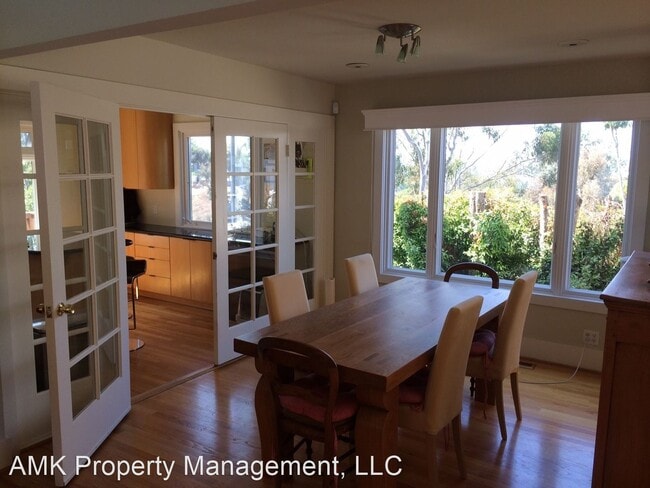 Building Photo - 3 br, 3 bath House - 4525 Rhode Island Street
