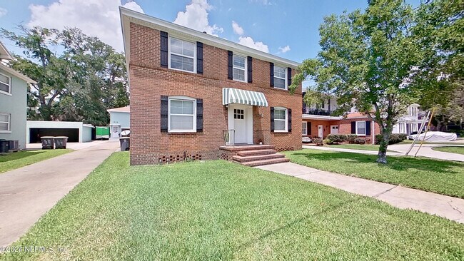 Foto del edificio - 1261 Belmont Terrace