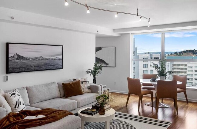 Foto del edificio - Contemporary Unit with High-End Features